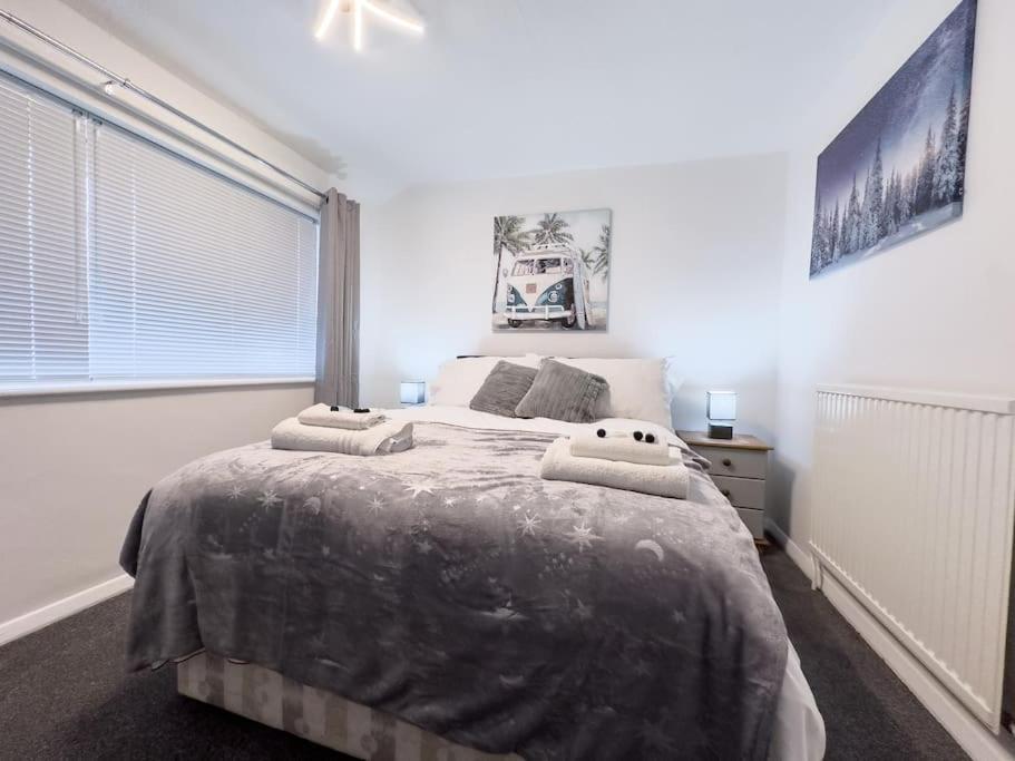 Immaculate 5 Bedroom House ロッキンガム エクステリア 写真
